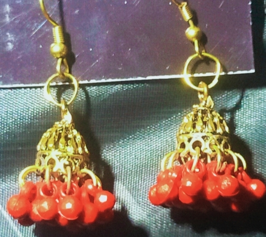 Gold polic mini jhumka 