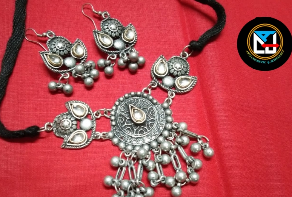 Oxidise Silver polic necklace 