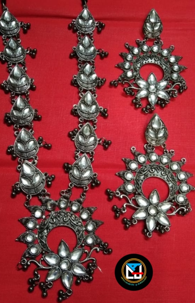 Oxidise Silver necklace 